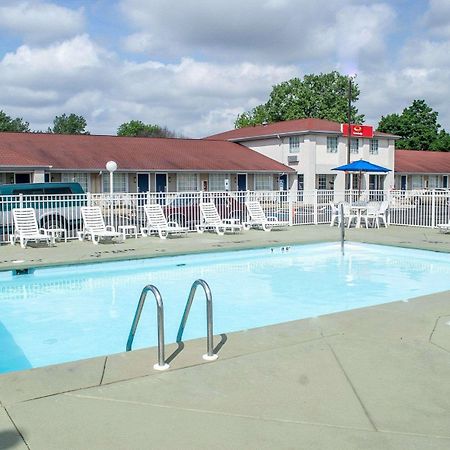 Econo Lodge Inn & Suites South Sandusky Exterior foto
